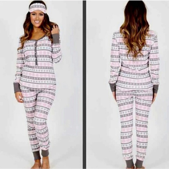 Kittenish by Jessie James Decker Pj’s - Picture 1 of 6